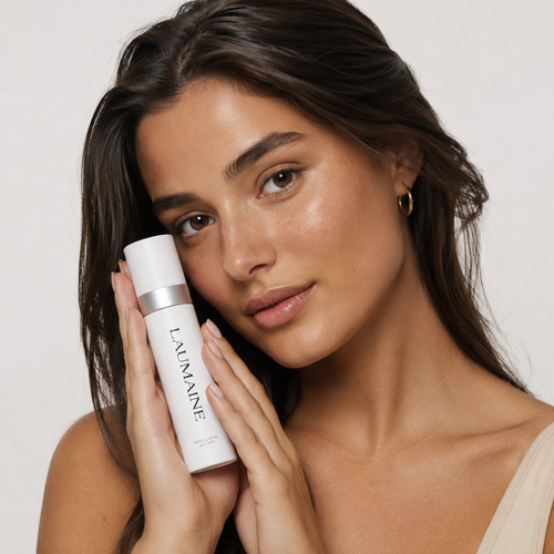 The Setting Spray with SPF