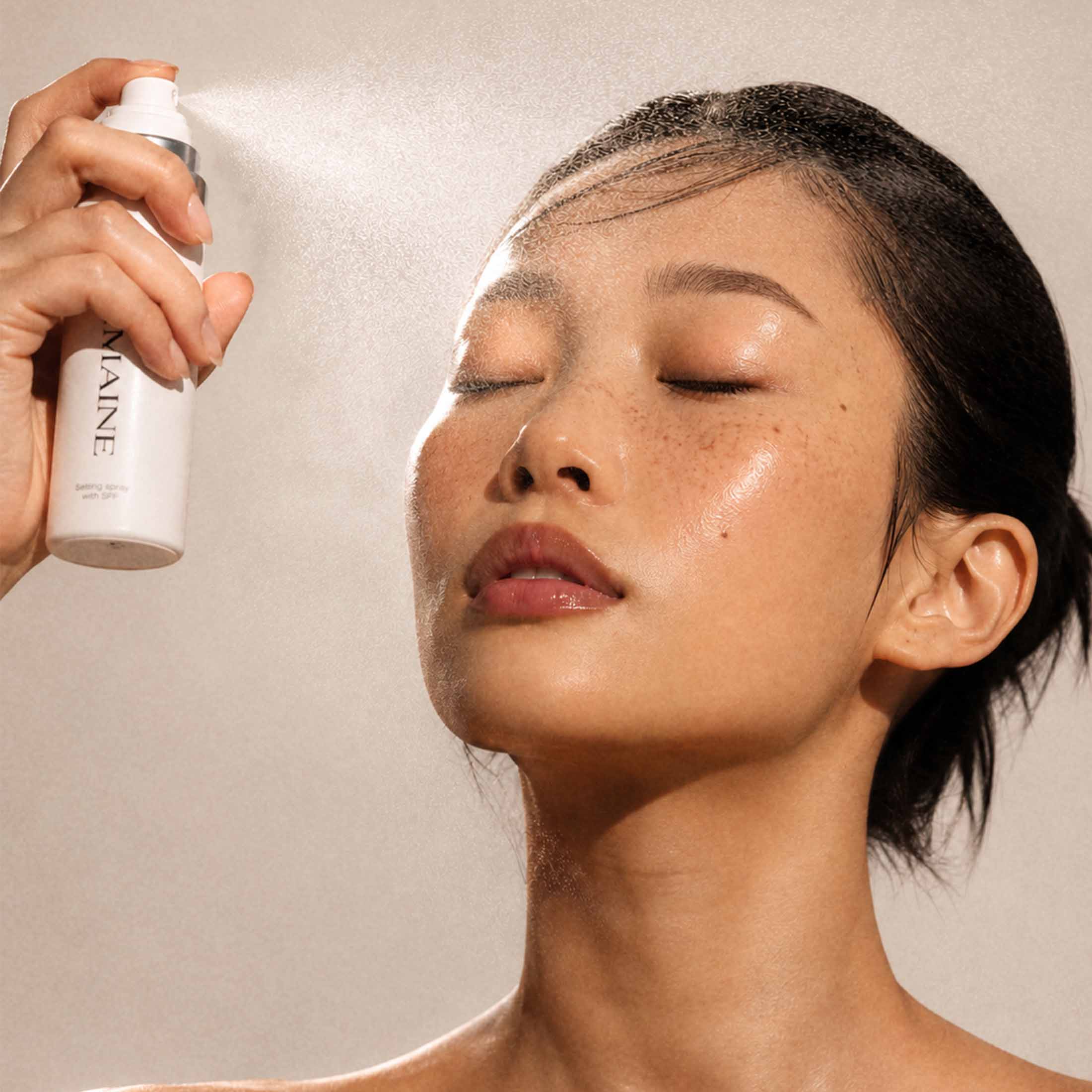 The Setting Spray with SPF